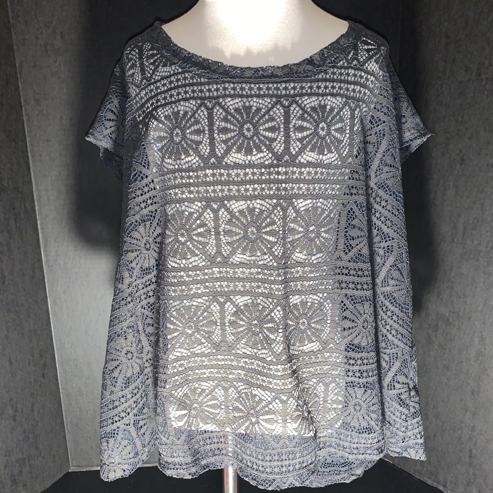 Aeropostale Flowy T